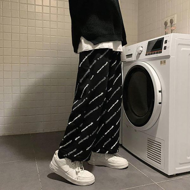 Designer Sweatpants Male Streetwear Wide leg Oversize Pants Men Casual Joggers Sport Pants Basketball Man New Y2k Clothes