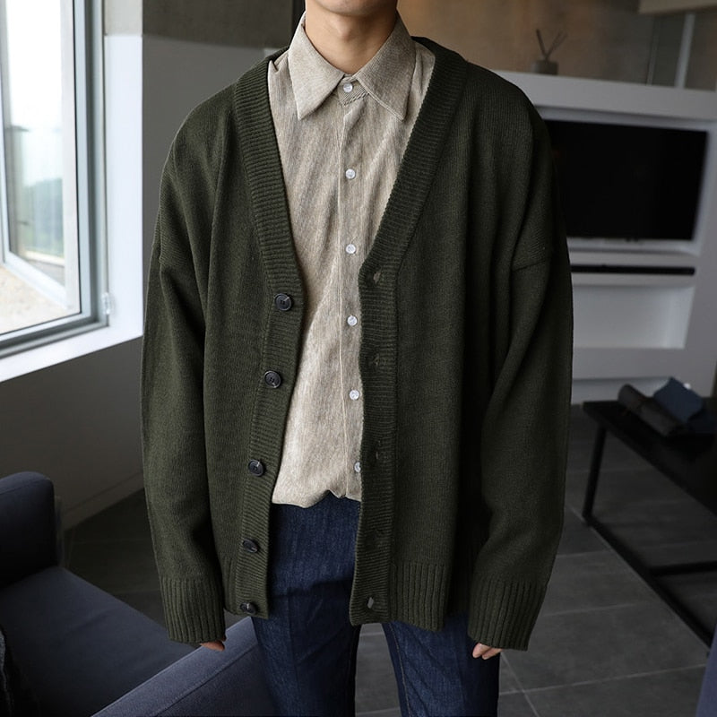 KNITTED CARDIGAN