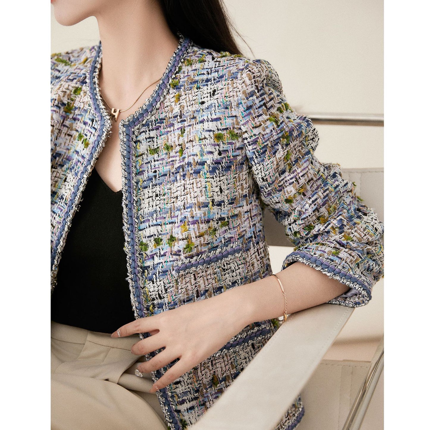 2025 Silver trimmed tweed, high-end Xiaoxiangfeng jacket, short spring and autumn women's white temperament autumn top