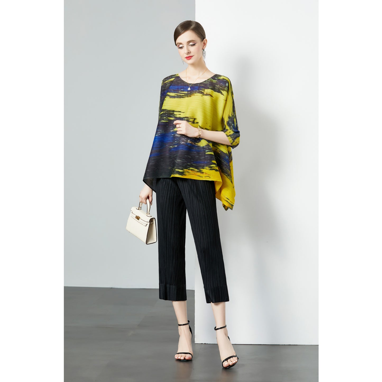 Popular style suit women's niche high-end sense loose elastic pleated printed top + high-waisted wide-leg casual pants