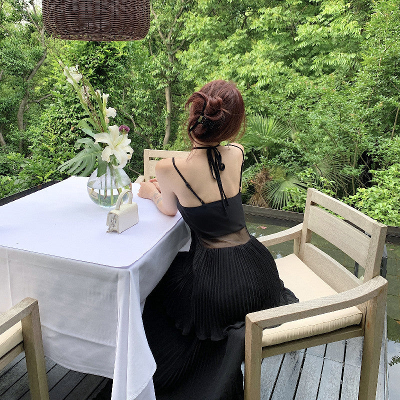 2025 Hepburn style neck sling dress women's summer high-end adult dress long dress small black dress beach dress