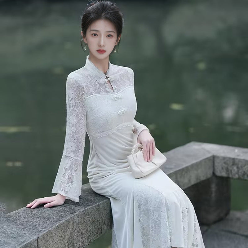 2025 new high-end design sense of national style white buckle lace splicing hip mermaid dress LZ074