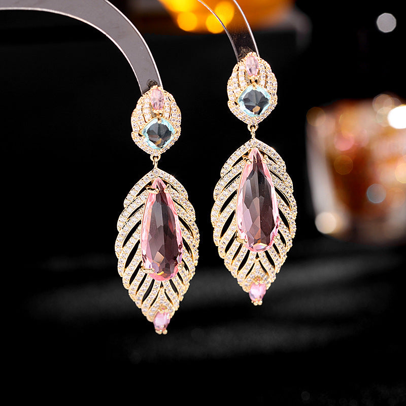 2025 court style exaggerated atmosphere fashion temperament earrings women's super flash zircon inlaid heavy industry feather earrings