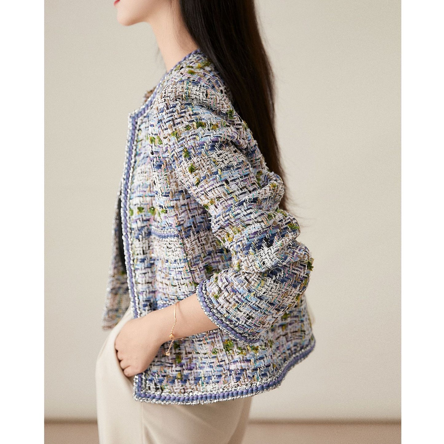 2025 Silver trimmed tweed, high-end Xiaoxiangfeng jacket, short spring and autumn women's white temperament autumn top