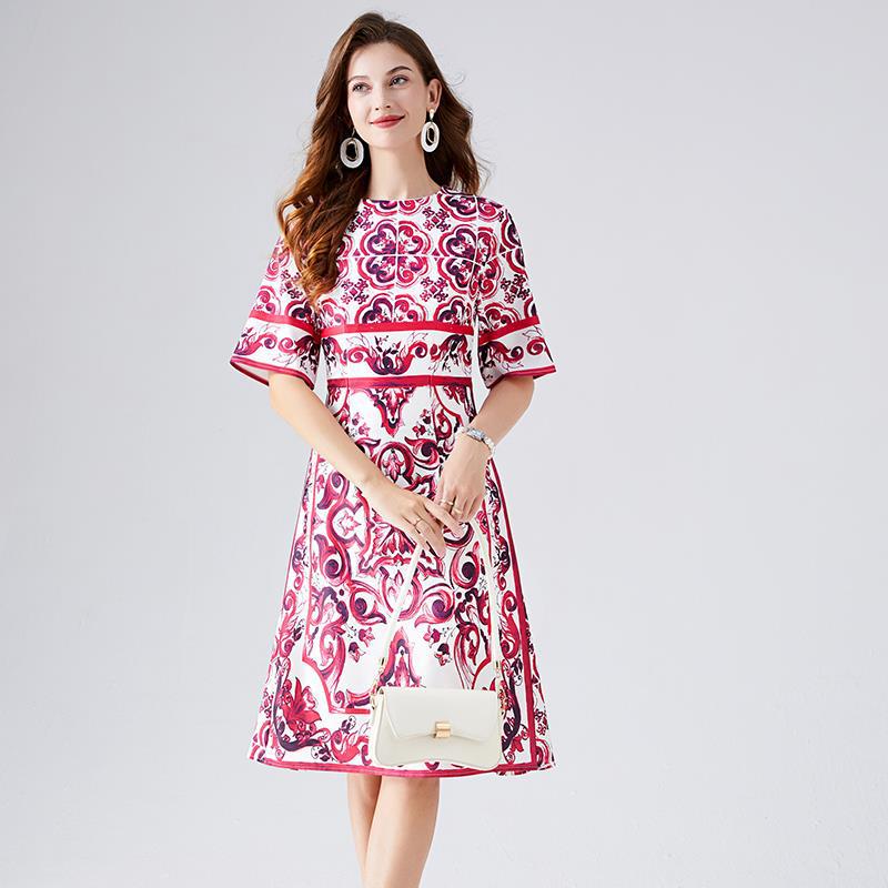 Summer 2025 retro court style temperament short-sleeved round neck waist thin medium and long celadon printed hip-wrapped dress
