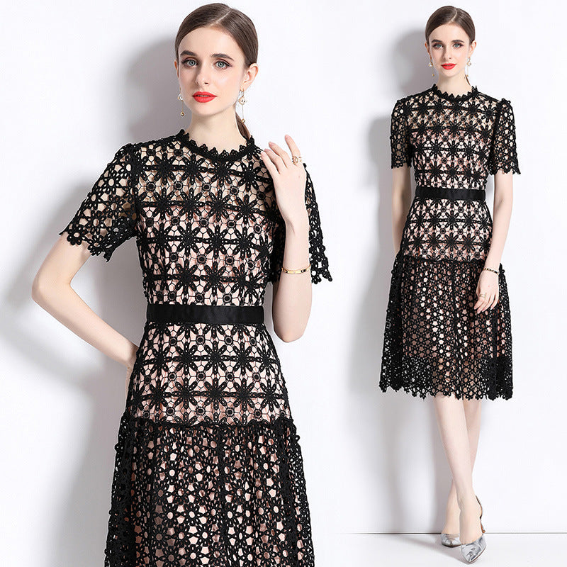 Light and mature style design sense retro niche sexy hollow lace short-sleeved dress women's summer new