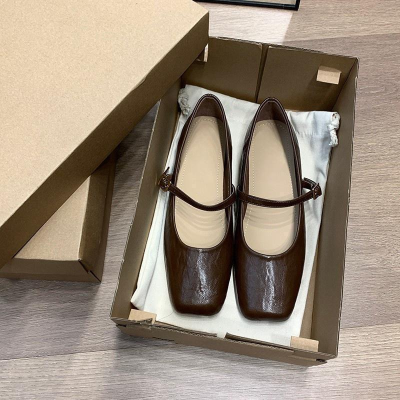 2025 British style small leather shoes for women's new spring and autumn casual retro square head Mary Jane single shoes for women
