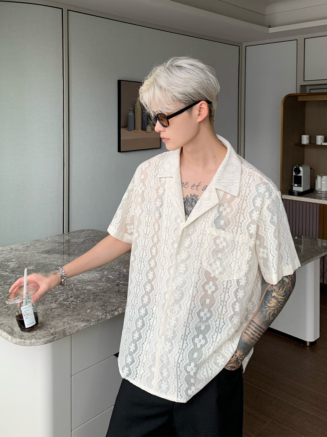 Niche retro jacquard hollow design short-sleeved shirt men summer new lazy style lapel shirt trend