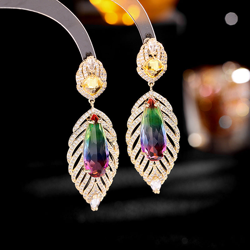 2025 court style exaggerated atmosphere fashion temperament earrings women's super flash zircon inlaid heavy industry feather earrings