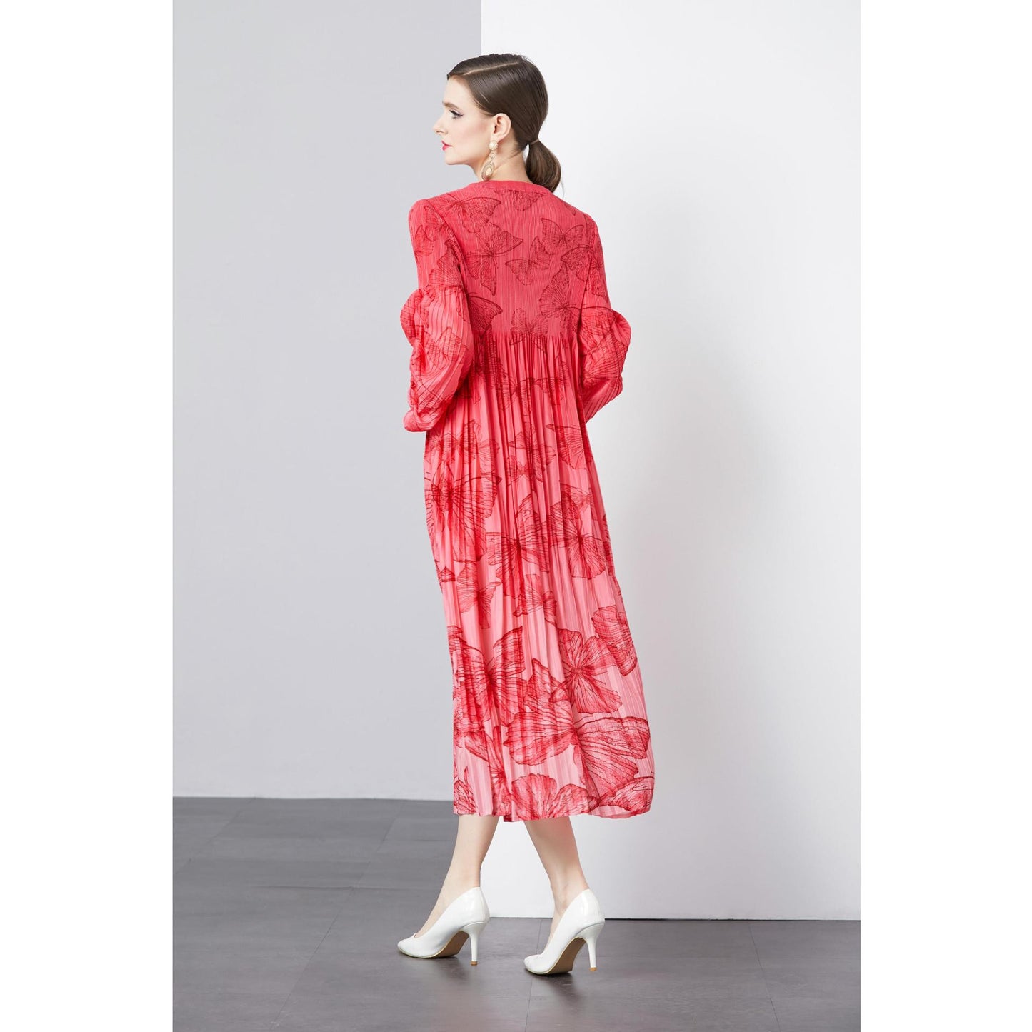 dresses, women's light and familiar style design, butterfly printing long skirts, loose and thin elegant skirts