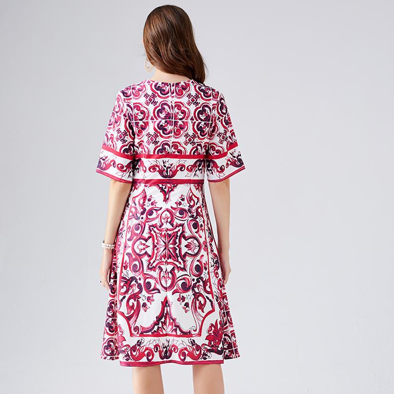 Summer 2025 retro court style temperament short-sleeved round neck waist thin medium and long celadon printed hip-wrapped dress