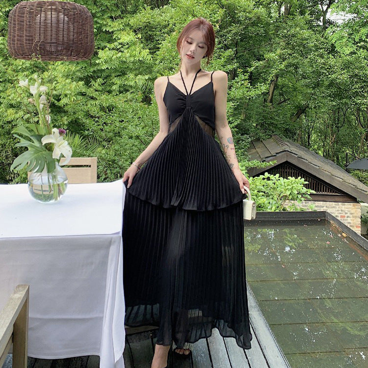 2025 Hepburn style neck sling dress women's summer high-end adult dress long dress small black dress beach dress