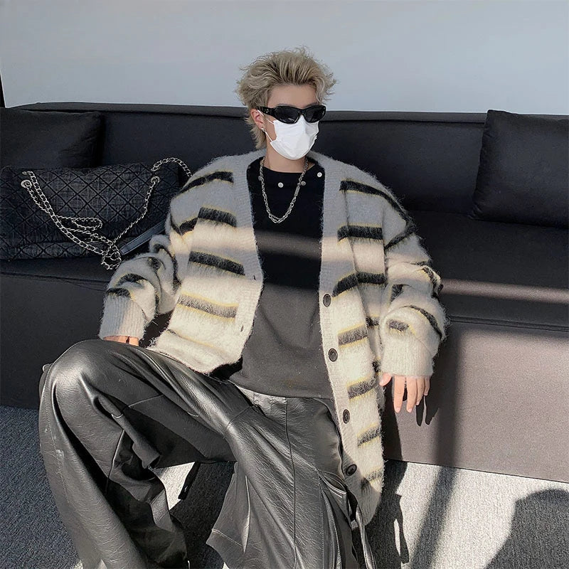Striped Cardigan Men Winter Chic Knitwear Slouchy Baggy Japanese Style Harajuku Long Sleeve High Street Hip Hop Fashion College