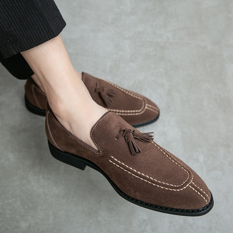 saferido Men's Loafers Brand Suede Leather Shoes Vintage Slip-on Classic Casual Men Driving Shoes Wedding Male Dress Shoes Tassel pointed