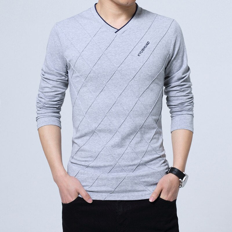 Fashion Men T-shirt Slim Fit Custom T-shirt Crease Design Long Stylish Luxury V Neck Fitness T-shirt Tee Shirt Homme
