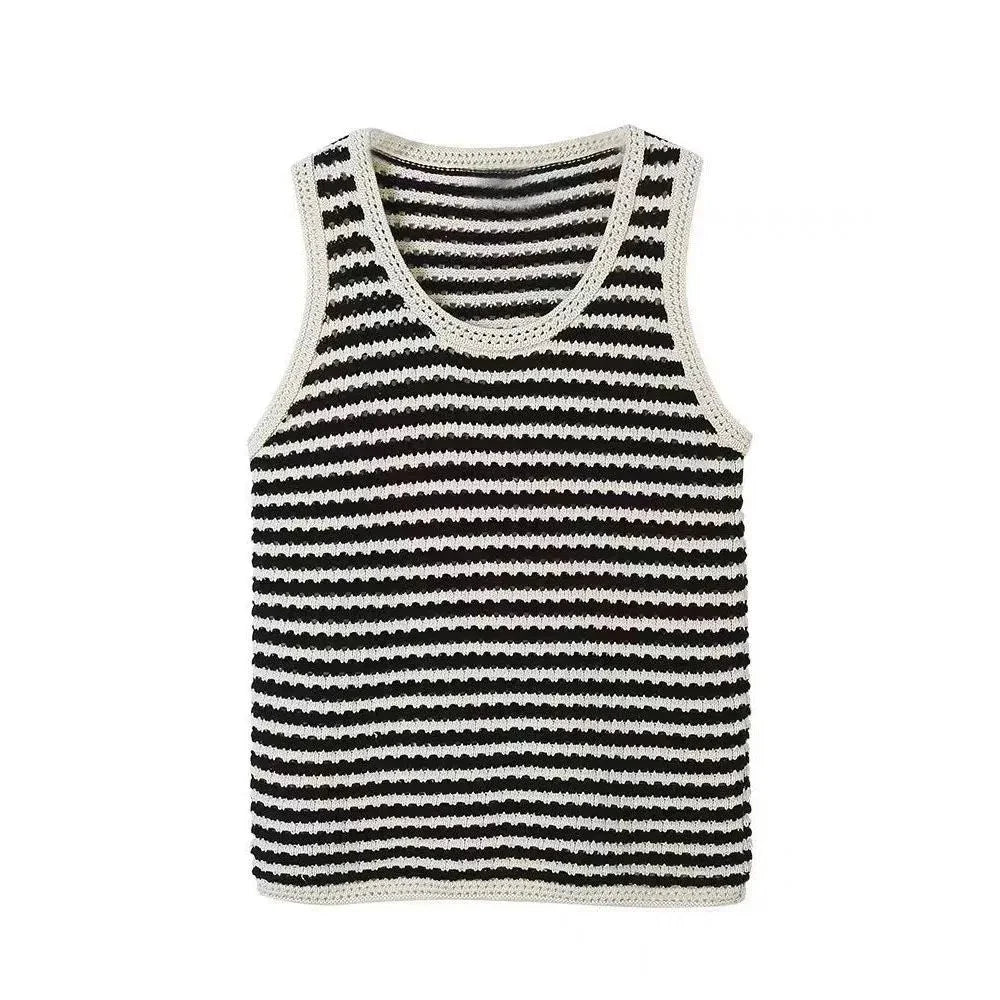 Striped Knitted Summer Tanks Tops Men's O-Neck Korean Knitwear Shirts Sleeveless Streetwear Loose Top Vintage Cropped Sexy