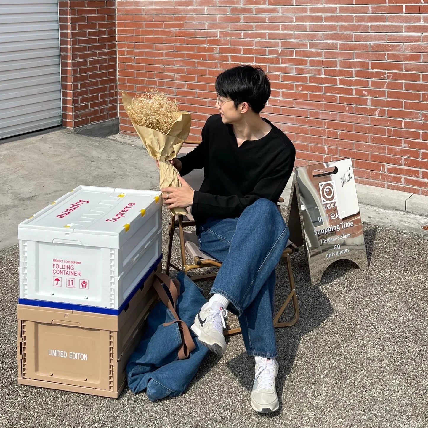 Autumn 100% Cotton V-neck Long Sleeve T-shirts Men Ins Korean Casual Solid Color Tops High-end Design Loose Bottoming Shirt Men