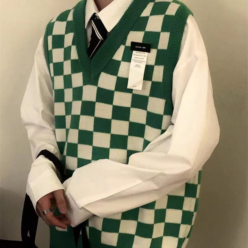 Autumn Arctic Velvet Checkerboard Pattern Men's Sweater Vest Retro V-neck Sleeveless Knit Vest Woolen Korean Clothes