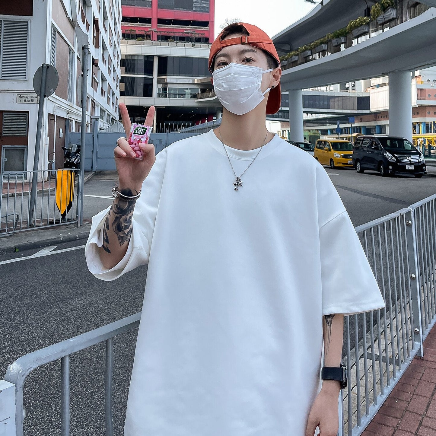 New Design Men's T Shirt Summer Fashion Loose Basic Solid O-Neck T Shirts Women Casual Short Sleeve Hip Hop Top Tees Streetwears