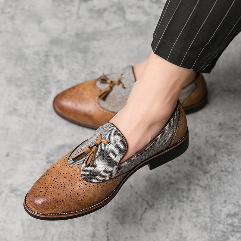 saferido Luxurious Mens Slip-On Casual Shoes Fashion Tassel Men's Shoes Men Loafers Male Dress Brock Carving Shoes Office Designer Shoes