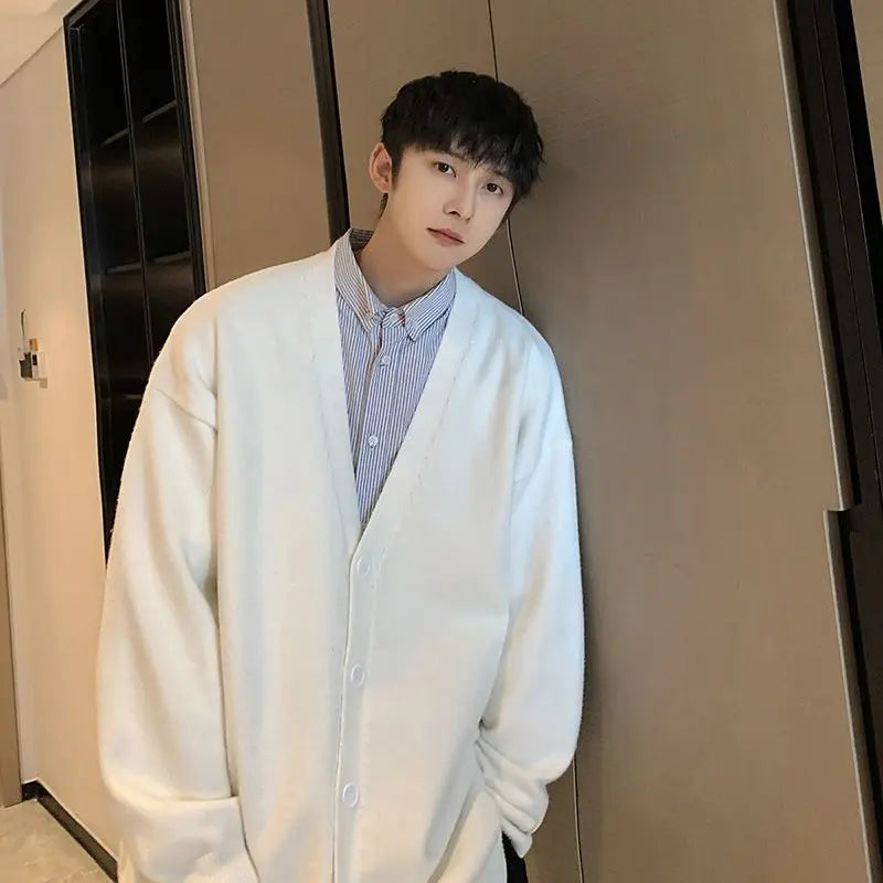 New Men's Clothing V-neck Single-breasted Men's Wear Knitted Sweater Loose Solid Color Knitted Cardigan Coat Autumn