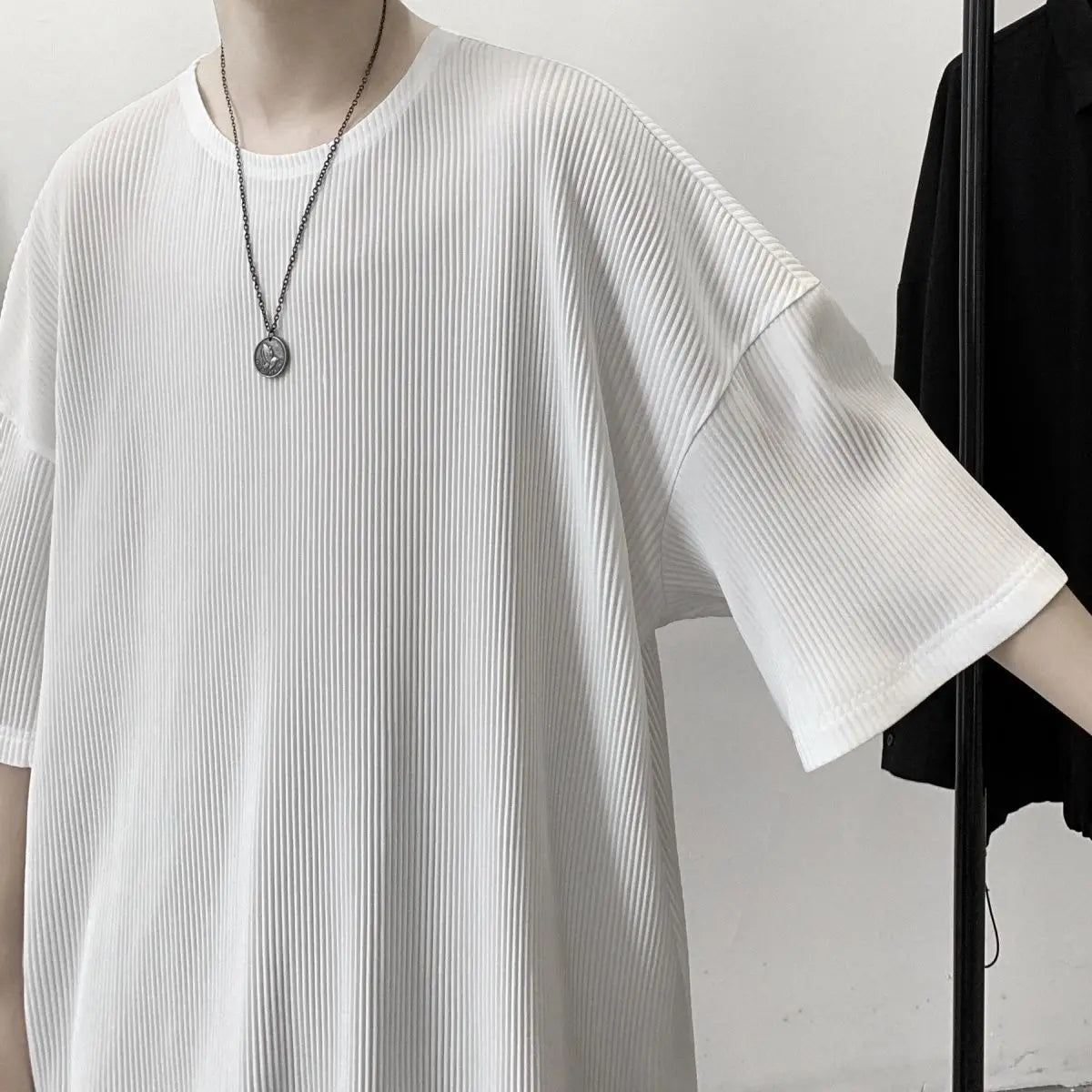 Summer Ice Silk T Shirt for Men Short Sleeve Solid Color Vertical Stripe American Loose Round Neck Half Sleeve Oversized T-shirt