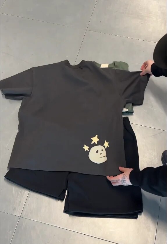 Summer Cotton Tees Tshirts Mens Womens Graphic T Shirts Oversize Loose Short Sleeved Top Harajuku Fashion O Neck Clothing