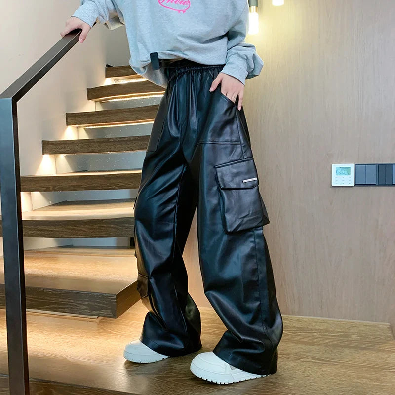 saferido Black Leather Pants Men Oversized Retro Pocket Cargo Pants Men Streetwear Hip-hop Loose Wide Leg Pants Mens Motorcycle Trousers