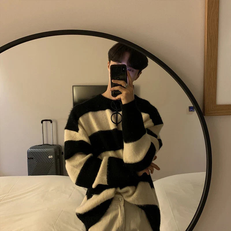 Men's Knitted Light Luxury Pullover Sweater Men Casual Striped Vintage Loose O Neck Solid Color Long Sleeve Streetwear Knitwear