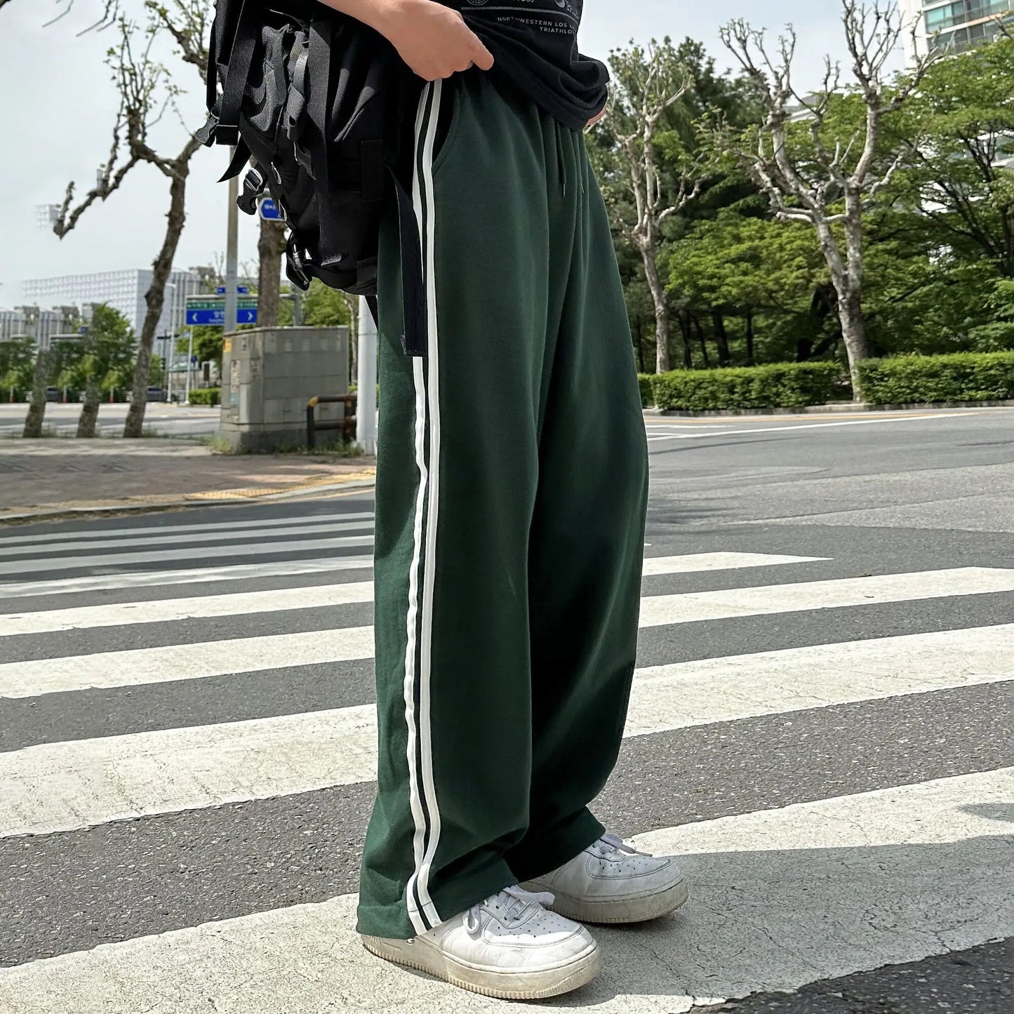 saferido 2024 Summer Men's Contract Color Striped Sweatpants New Korean Style Elastic Waist Wide Leg Pants Fashion Male Trousers