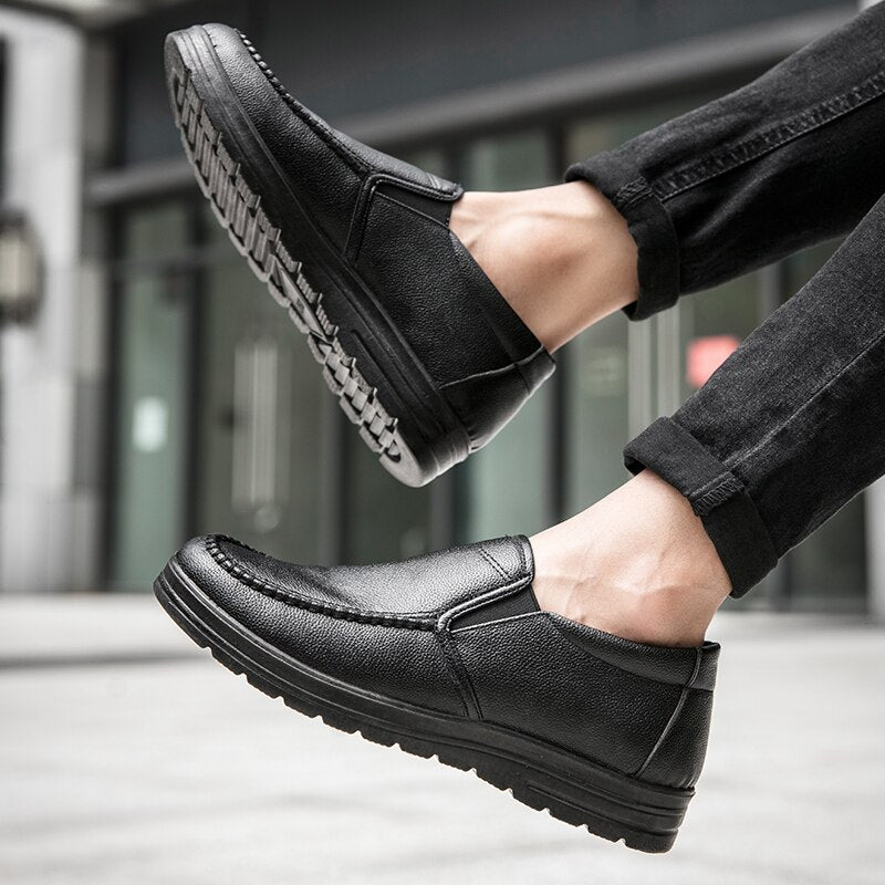 saferido Men Loafers Light Leather Casual Shoes Male Outdoor Walking Shoes Comfortable Mens Sneakers Soft Loafers Male Shoes