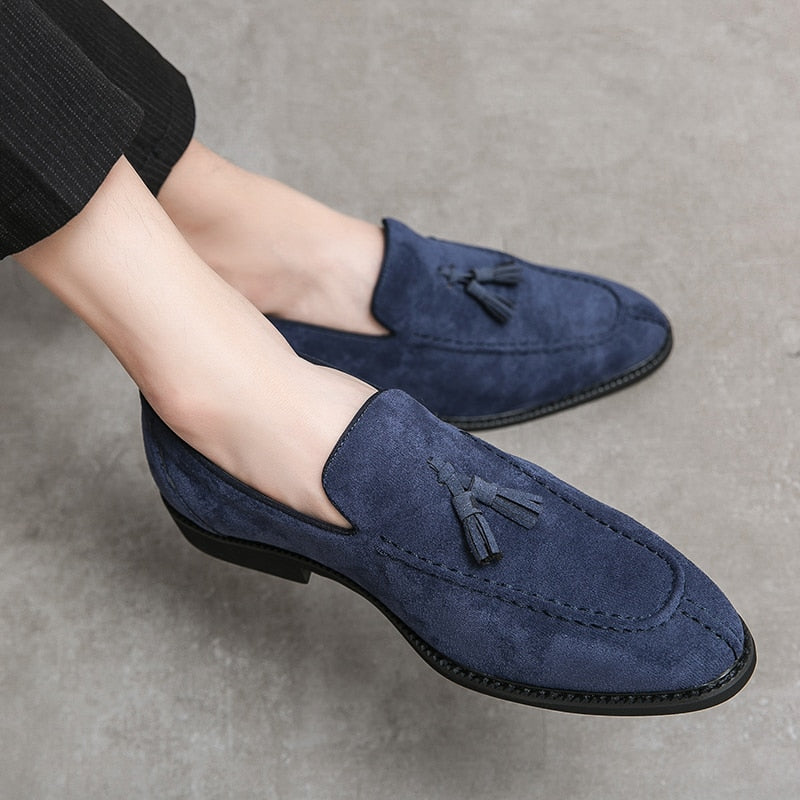 saferido Men's Loafers Brand Suede Leather Shoes Vintage Slip-on Classic Casual Men Driving Shoes Wedding Male Dress Shoes Tassel pointed