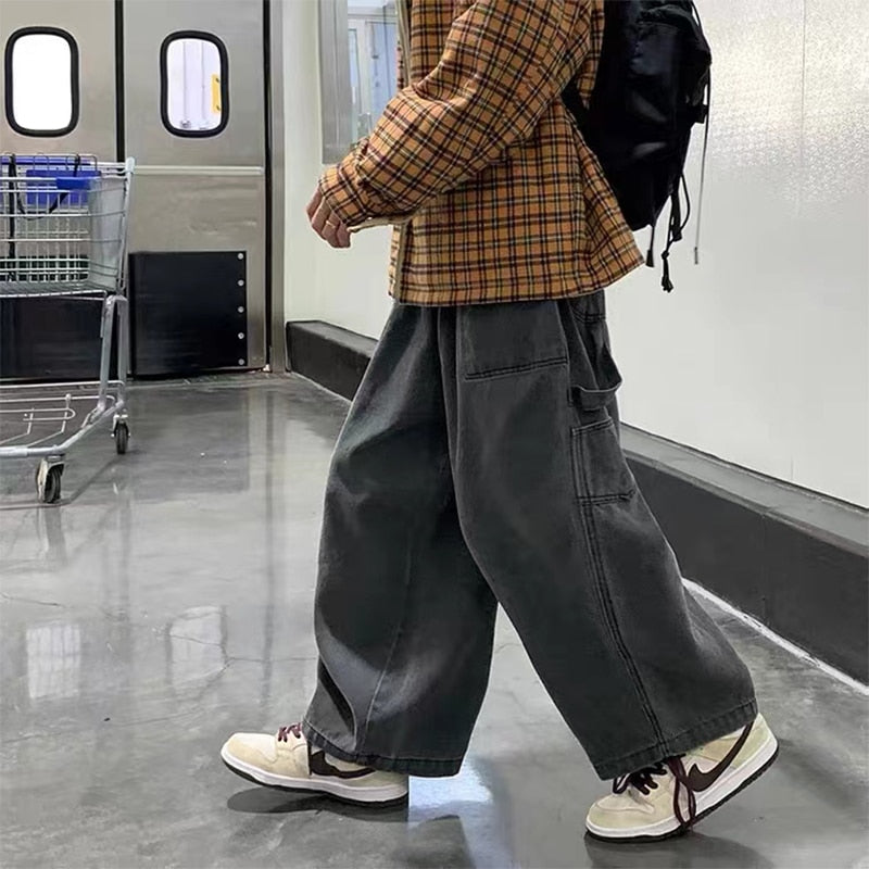 Streetwear multi-pocket jeans cargo pantsLoose Plus Size Wide Leg Pants Japanese Harajuku Casual Denim Pants Men Clothing