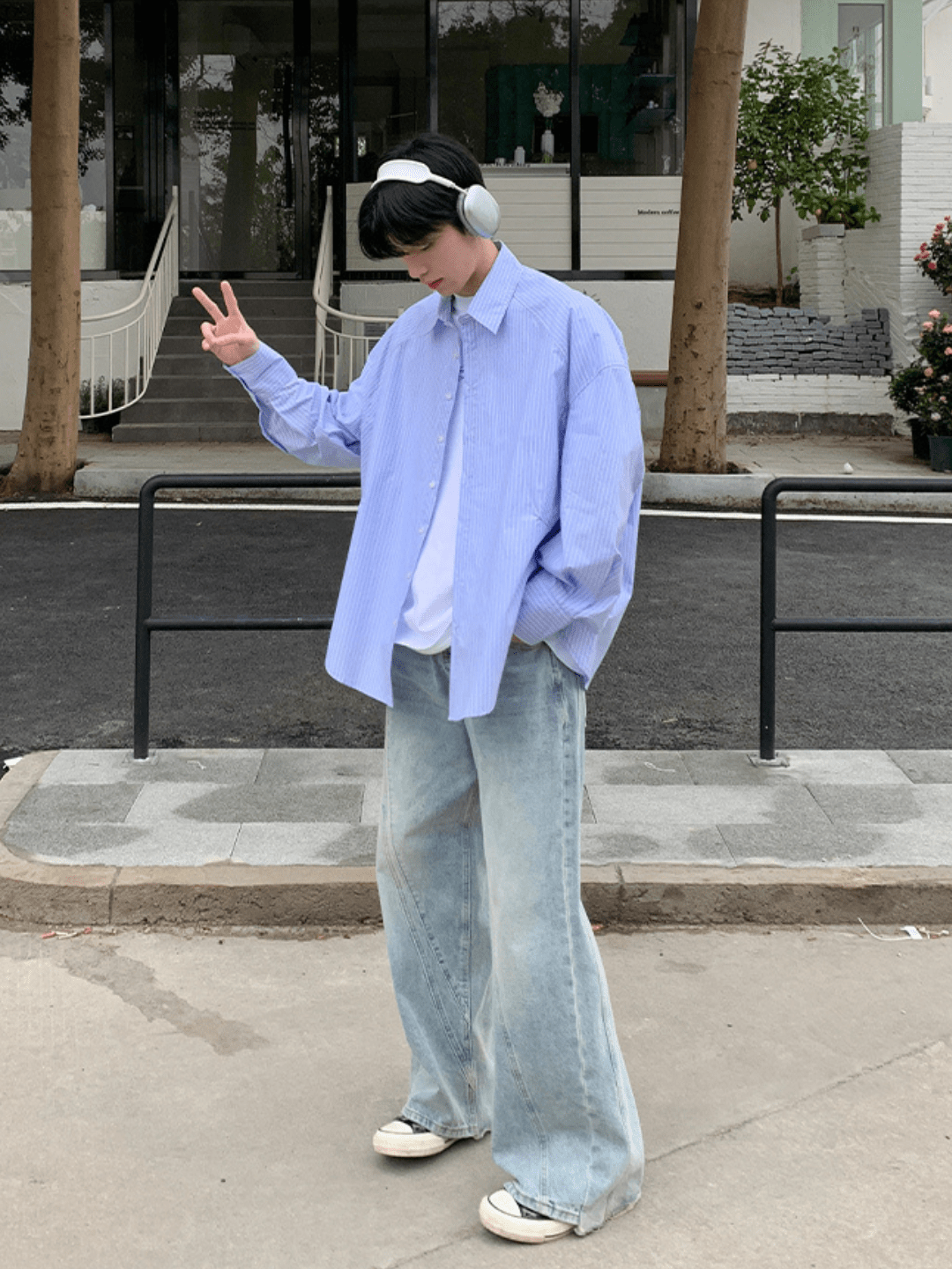 saferido [ONELYC1NS] korean blue and white loose shirt na1008