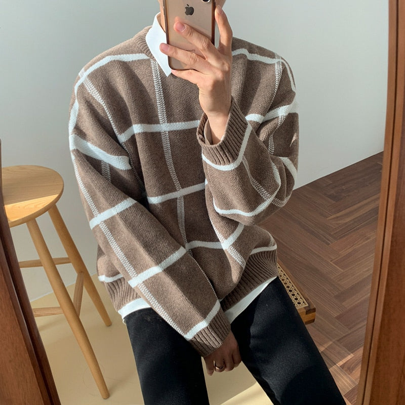 LINE SWEATER