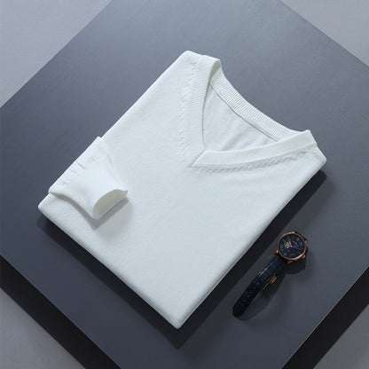 Man Pullovers Winter New Fashion Vneck Sweater Hot Sale Wool Knitted Jumpers Male Woolen Clothes Standard Tops