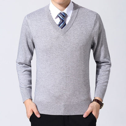 New Fashion Brand Sweater Mens Pullover V Neck Slim Fit Jumpers Knitting Thick Warm Autumn Korean Style Casual Mens Clothes