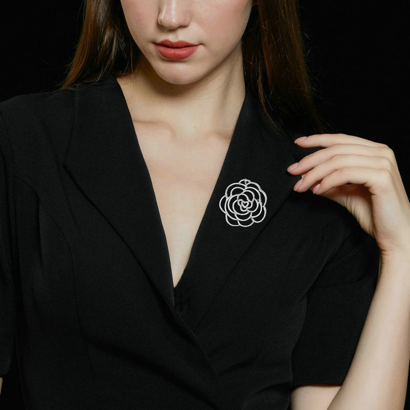 2025 Winter new coat coat scarf accessories corsage niche design zircon inlaid hollow camellia brooch