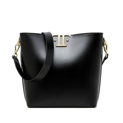 New high-end large-capacity commuter bucket bag female original niche leather underarm bag Popular style shoulder messenger bag