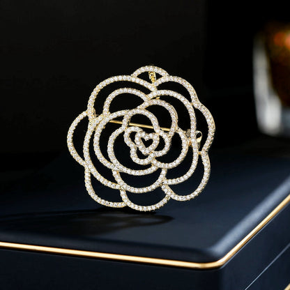 2025 Winter new coat coat scarf accessories corsage niche design zircon inlaid hollow camellia brooch
