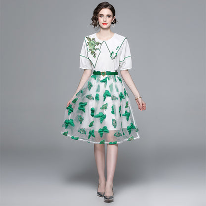 Hot style age-reducing suit skirt women's  summer new design short-sleeved top embroidered butterfly mesh skirt two-piece set