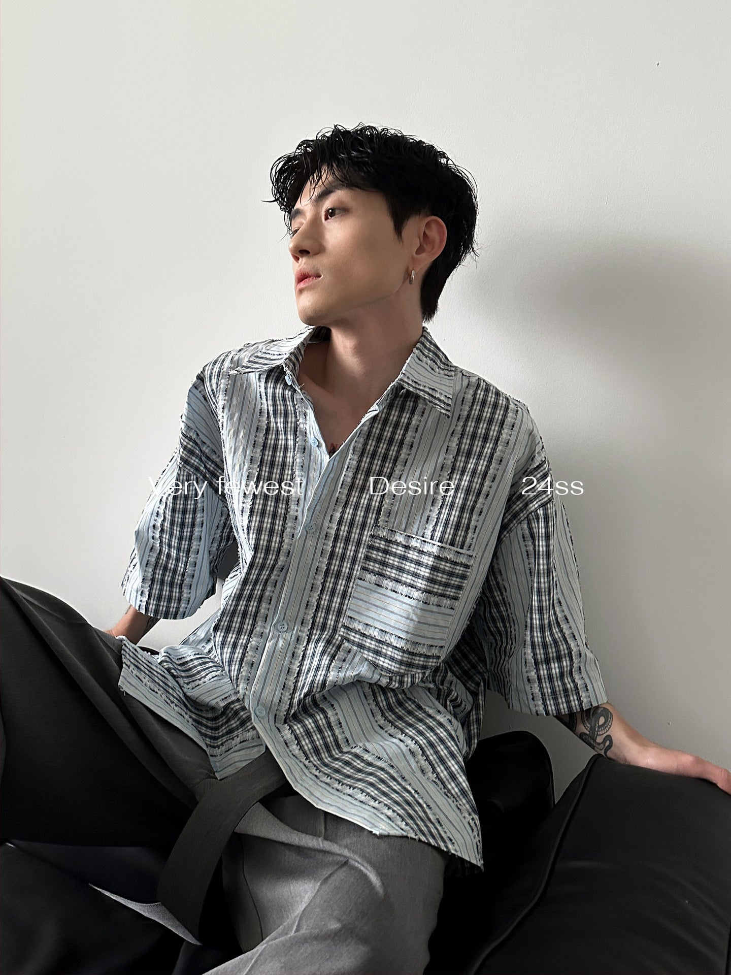 Small gender-free plaid patchwork striped short-sleeved shirt spring and summer new washed raw edge shirt top