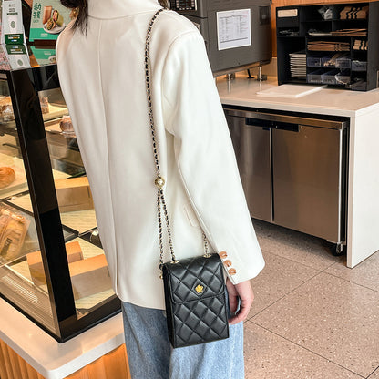 Cowhide versatile mobile phone bag women's popular new trendy chain bag 2023 niche design mini messenger bag women's summer