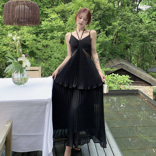 2025 Hepburn style neck sling dress women's summer high-end adult dress long dress small black dress beach dress