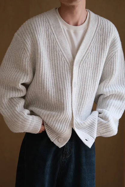 Cardigan Men Chic Warm Simple Advanced Knitting Sweaters Japanese Style Handsome All-match V-neck Single Breasted Daily Unisex